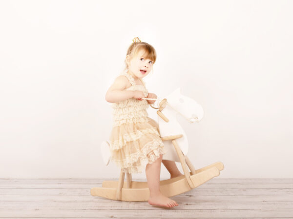 caballito-balancin-de-madera-caballito-balancin-juguete-de-madera-caballito-de-madera-juguetines12 caballito balancin caballito de madera juguetes de madera juguetines