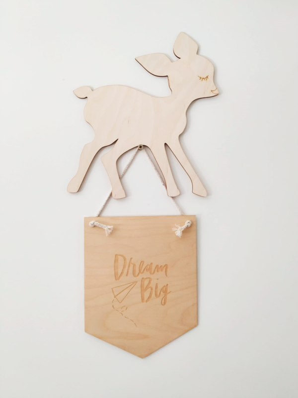 banderin de madera - decoracion infantil - animales de madera - cervatillo de madera - Juguetines