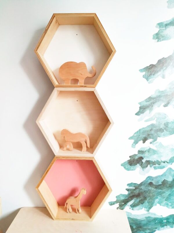 estanteria hexagonal - estanteria infantil - decoracion infantil - juguetines