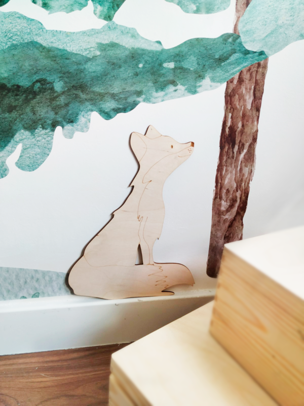 zorro de madera es un decorativo ideal para la habitación infantil