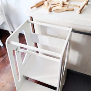 Torre de Aprendizaje evolutiva Montessori de tres alturasideal para el desarrollo de autonomía infantil