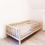 camita infatil sencilla es una camita montessori ideal para las habitaciones infantiles