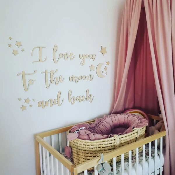 I love you to the moon and back frase decorativa habitacion bebe decoracion habitacion infantil letras de madera letras adhesivas letras puerta habitaciones infantiles juguetines I love you to the moon and back frase decorativa perfecta para decorar habitacion bebe o habitacion infantil