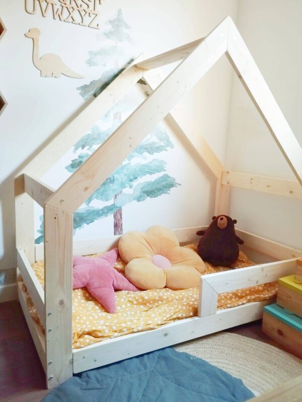 Cama cabaña a ras de suelo es solucion perfecta para el cambio de la cuna a la cama